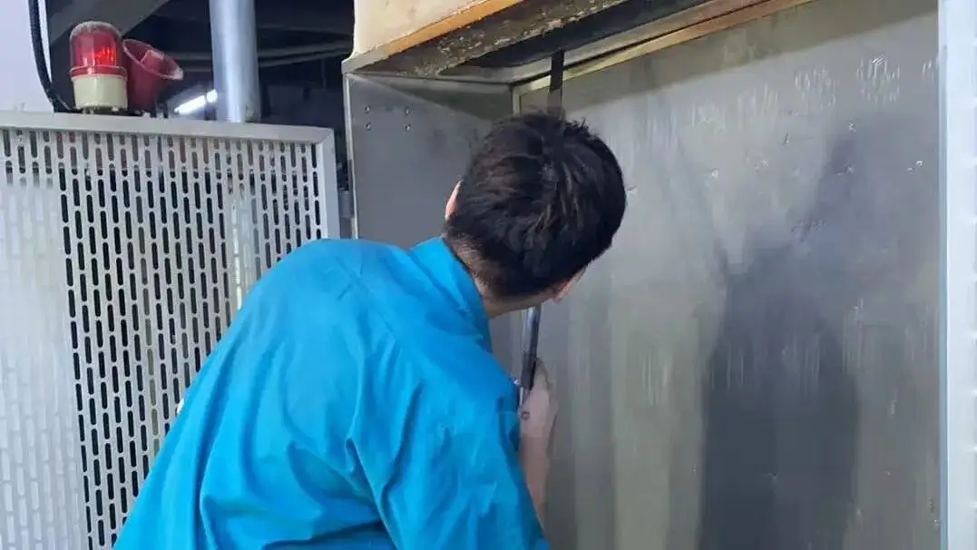 Čangšu poliesters veic ārkārtas treniņus pēkšņu negadījumu gadījumos